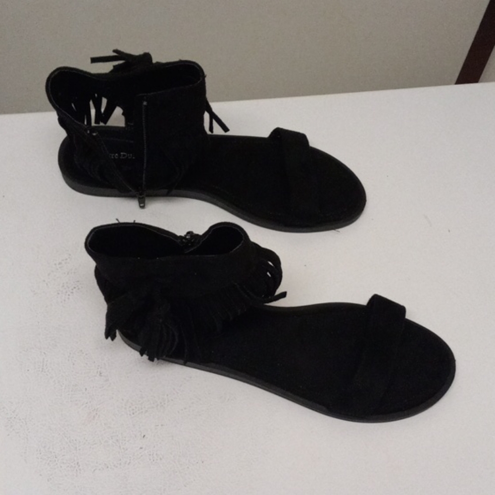 Pierre Dumas, Lizzie-10, brand new sandals